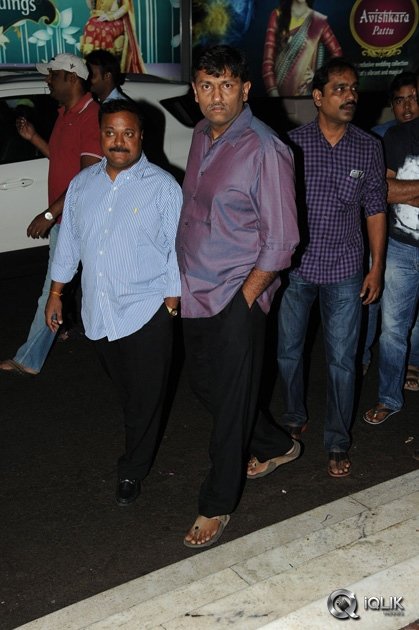 Srimanthudu-Movie-Hungama